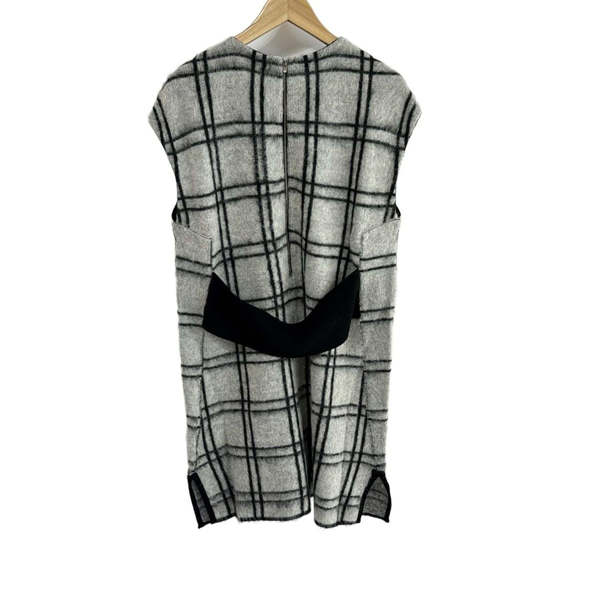 ADORE アドーア ワンピース サイズ38 M レディース - 白×黒 クルーネック 半袖 ひざ丈 チェック柄 ニット