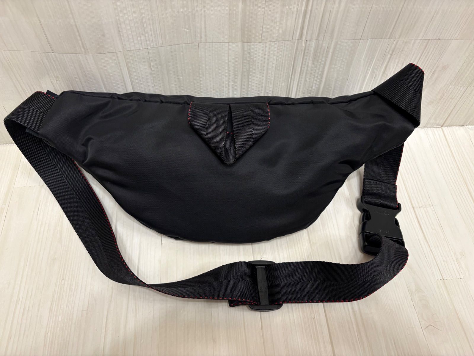 COMME des GARCONS HOMME コムデギャルソンオム 23SS ナイロンツイル ボディバッグ HK-K202