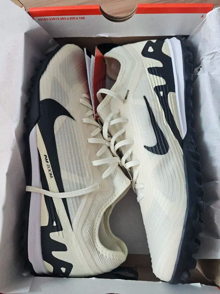 ナイキ ズーム ヴェイパー 15 プロ TF レモネード 27.5cm