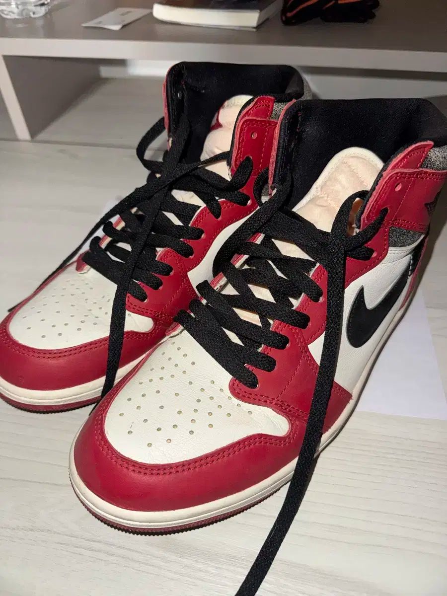 ジョーダン 1 レトロ ハイ OG シカゴ 2025