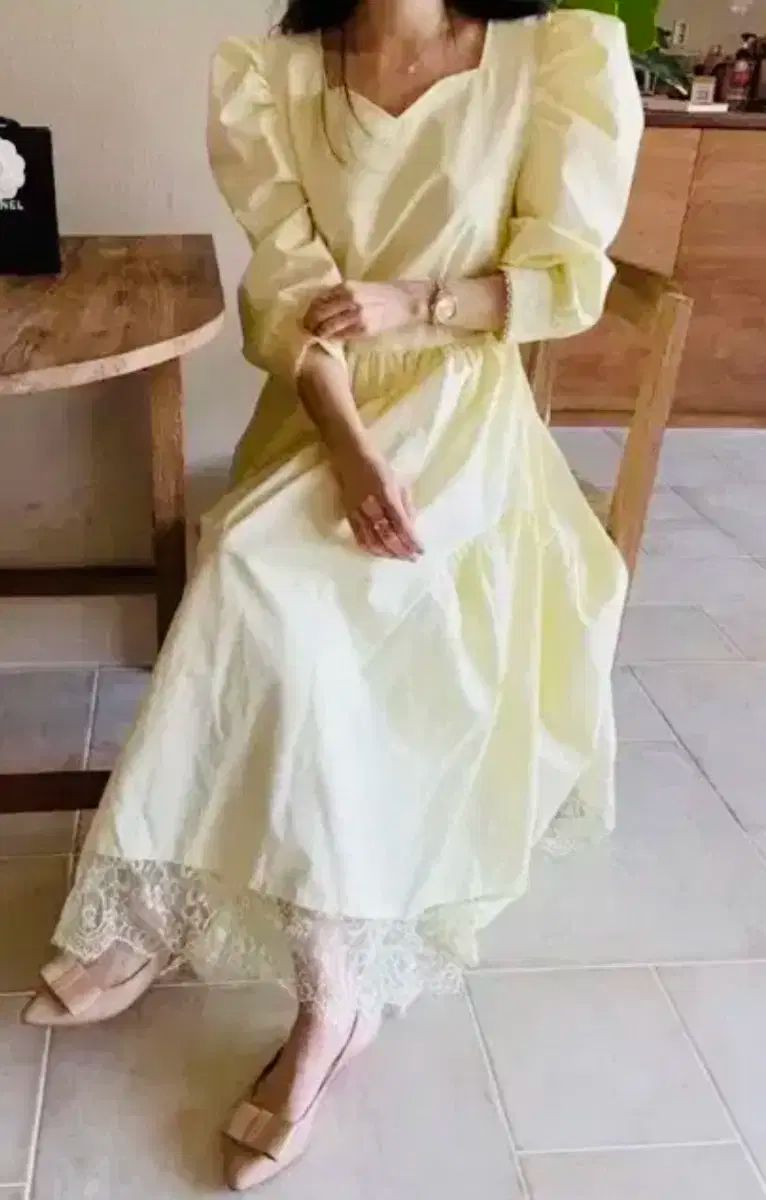 & み バイシーニ ベルワンピース 半額 定価129 000円