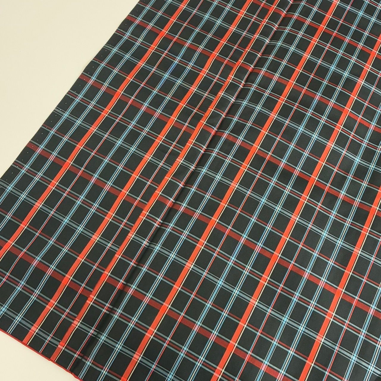 ☘  大島紬 格子柄 正絹 【未使用品】 ☘ 大島紬 格子柄 正絹 【未使用品】 - メルカリ