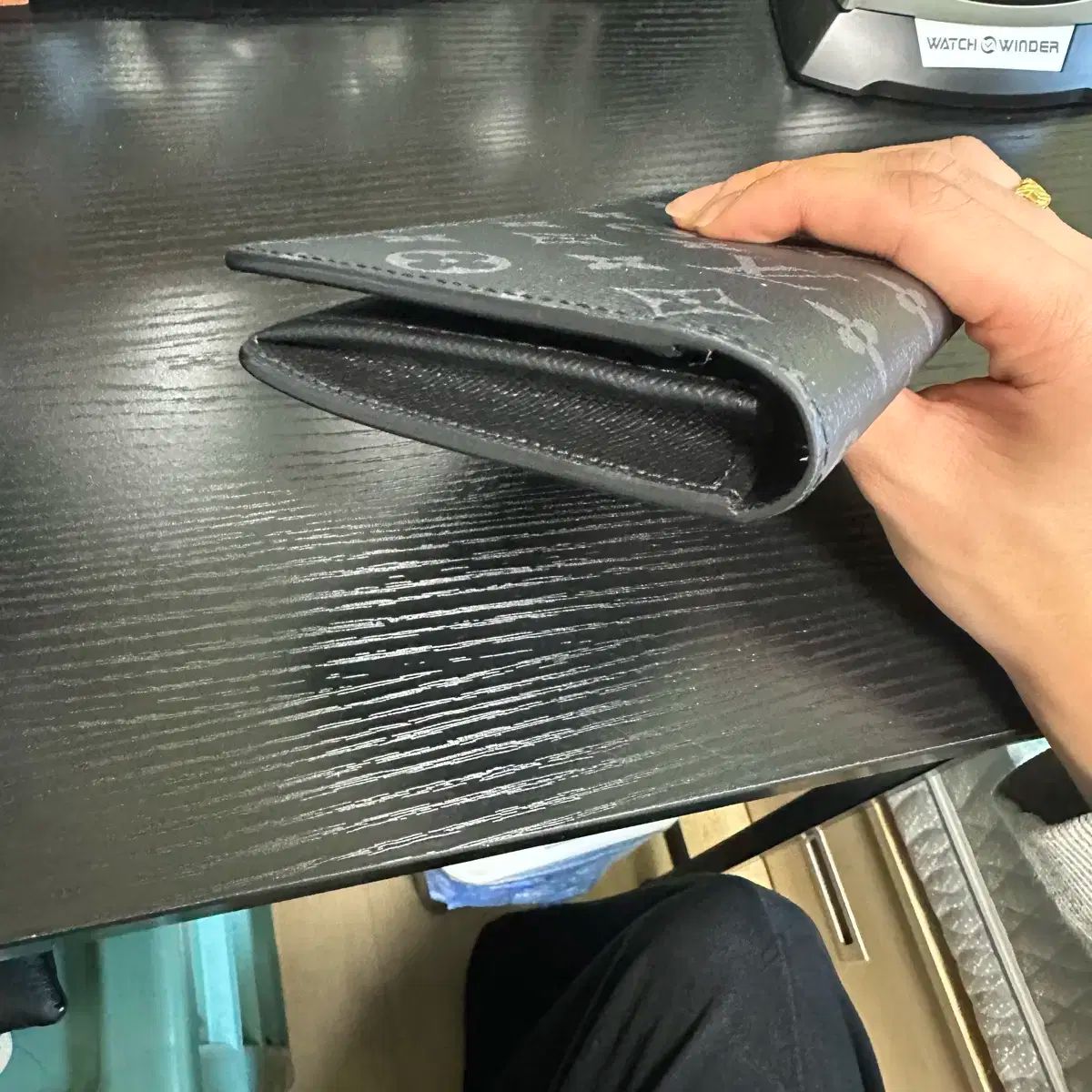 モノグラム 財布