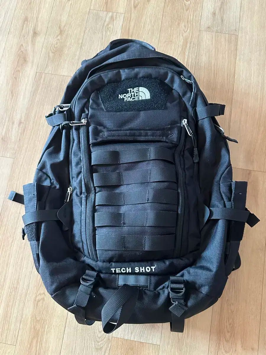 スタイリッシュである THE NORTH FACE ザノースフェイス テックショット バッグ