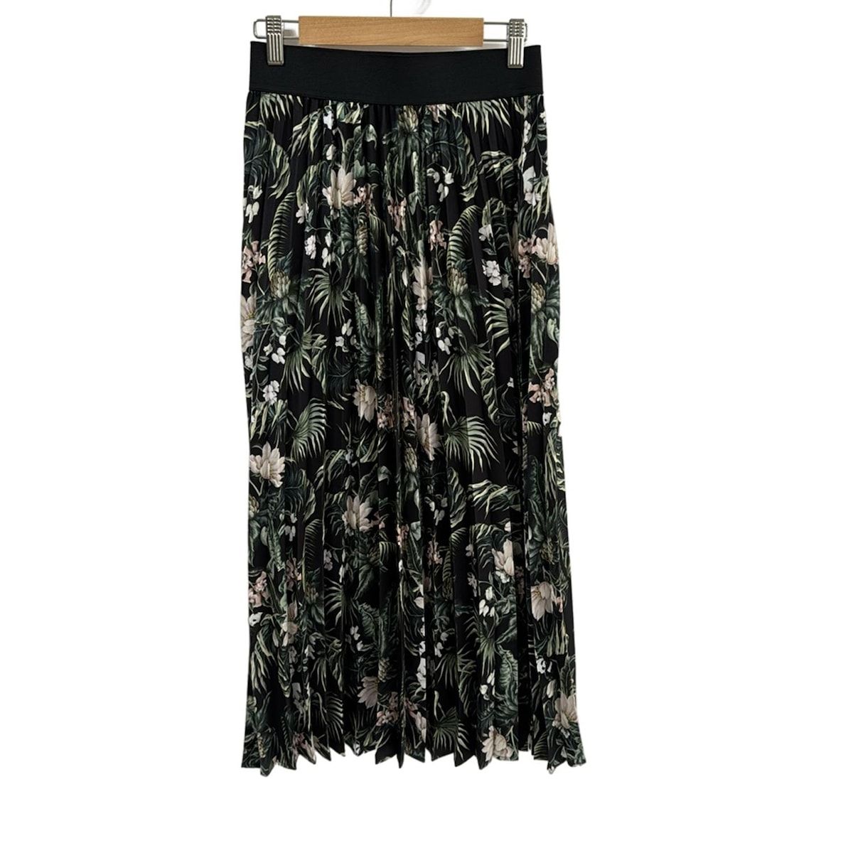 ヴィヴィアンタム ロングスカート サイズ38 M レディース - 黒×ダークグリーン×マルチ ウエストゴム ボタニカル柄 パンダ プリーツ