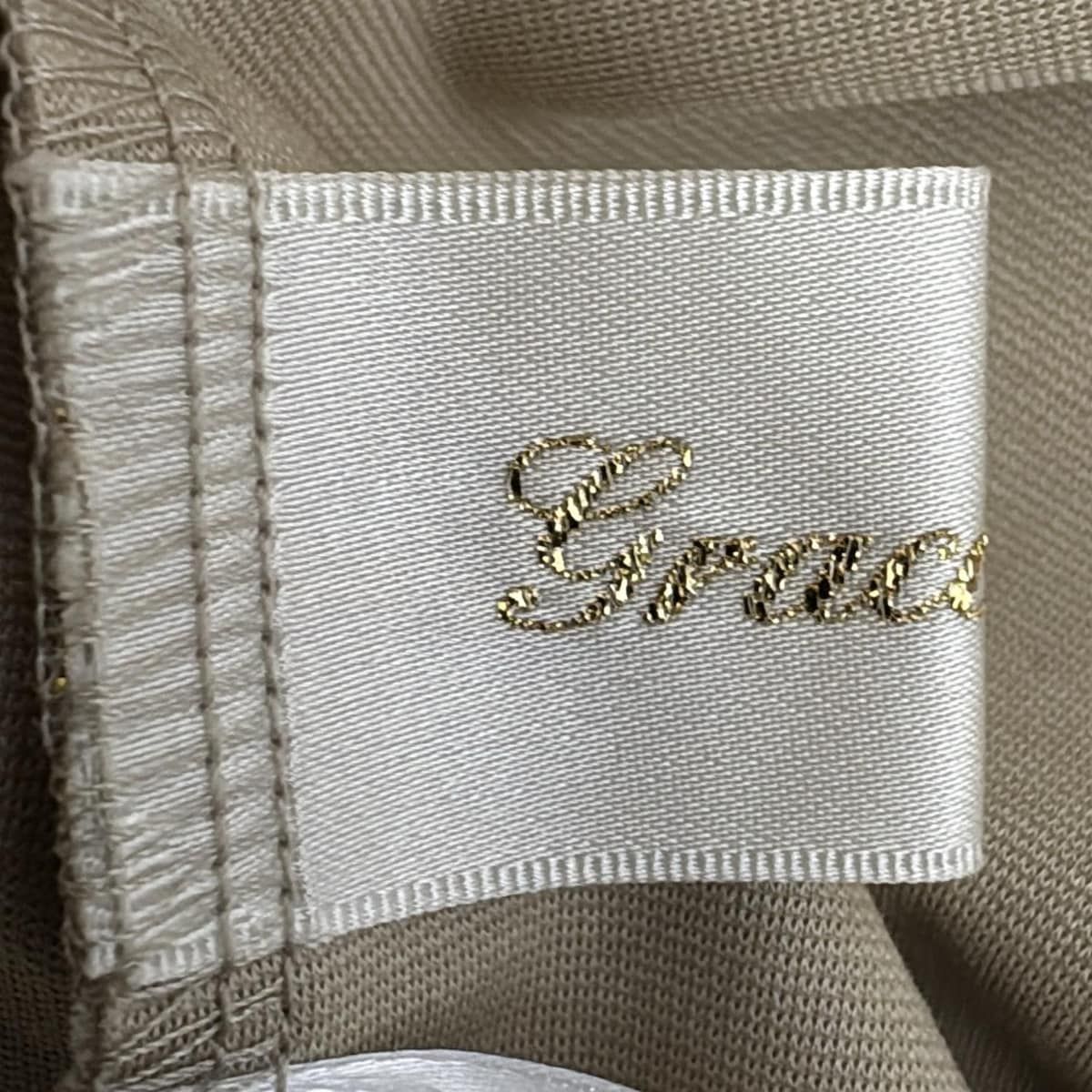 ベージュ 七分袖