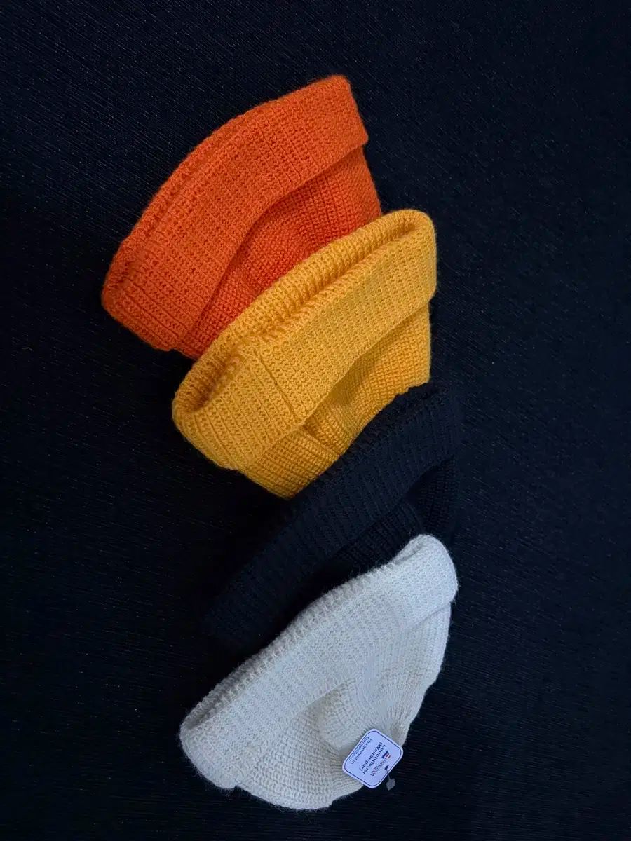 ロイヒットフォイヤー スーツトリックレン ビーニー