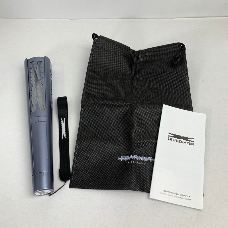 品 LE SSERAFIM OFFICIAL LIGHT STICK ルセラフィム オフィシャル ライト スティック ペンライト 084-251105-mh-07-fuz
