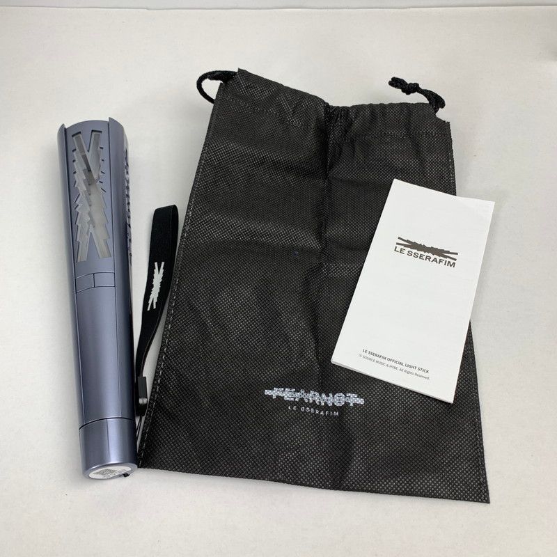 品 LE SSERAFIM OFFICIAL LIGHT STICK ルセラフィム オフィシャル ライト スティック ペンライト 084-251105-mh-08-fuz