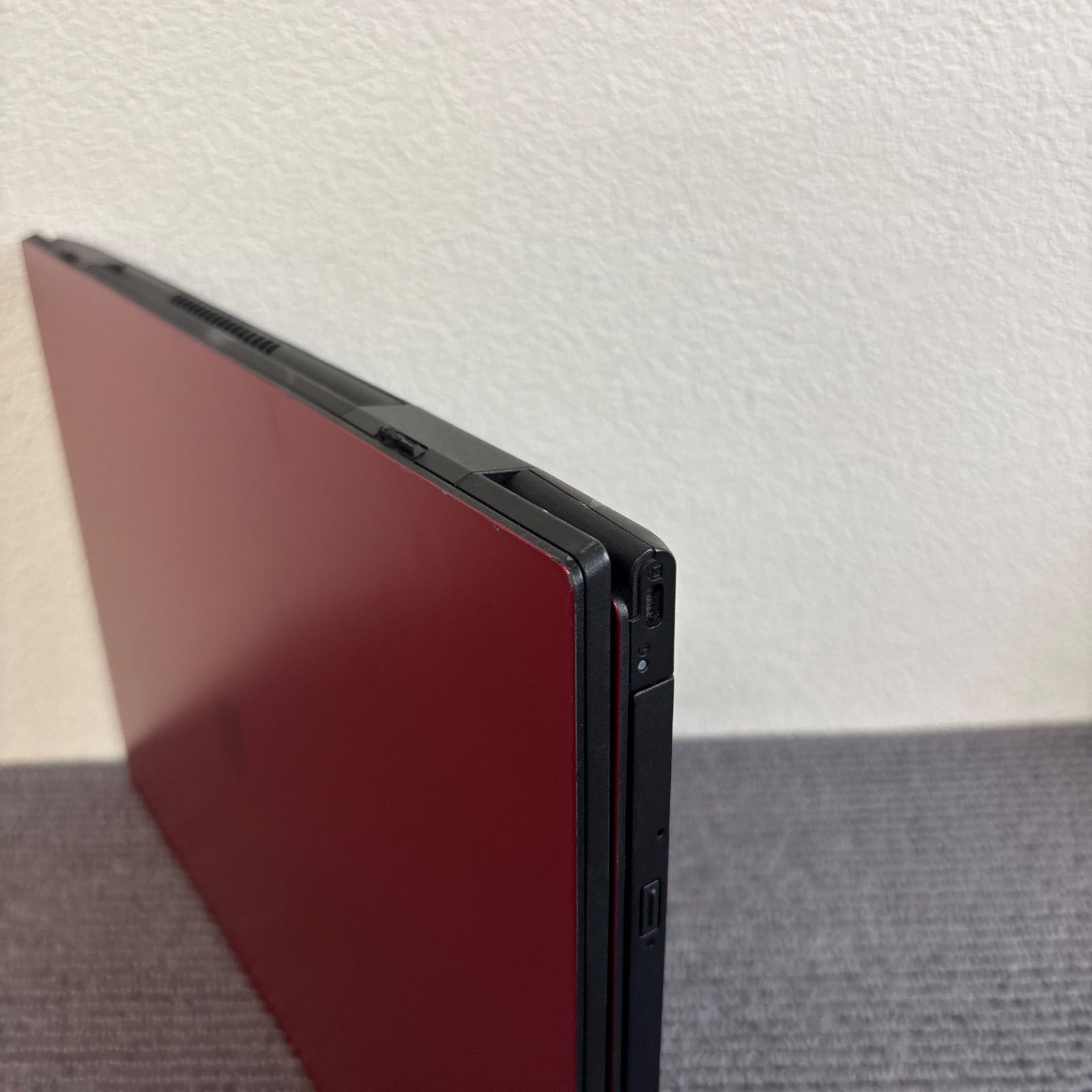 NEC Lavie N1575/A i7-10510U メモリ8GB 顔認証 NEC Lavie N1575/A i7-10510U メモリ8GB 顔認証 中古ノートパソコン