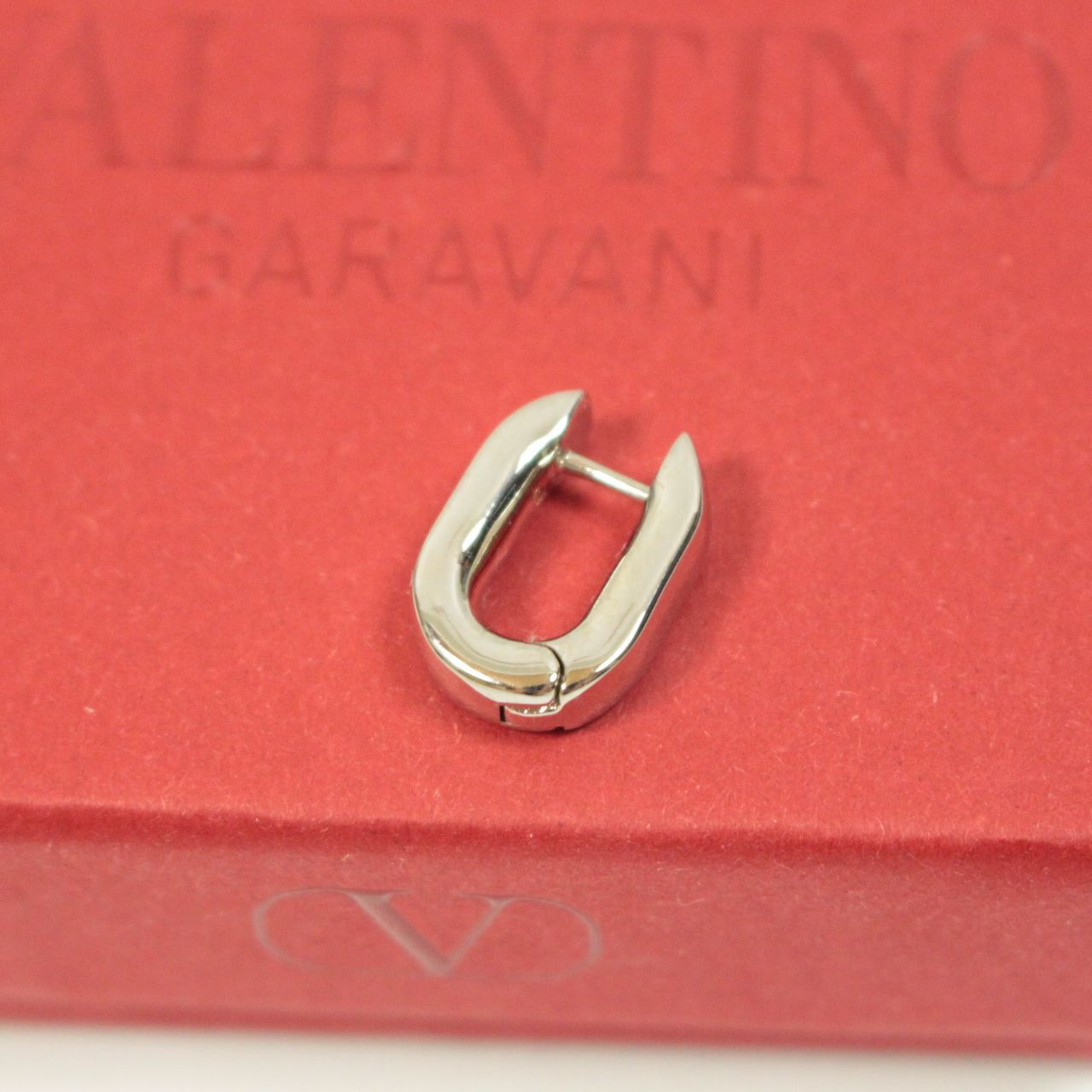 VALENTINO Vロゴ シングルピアス フープタイプ