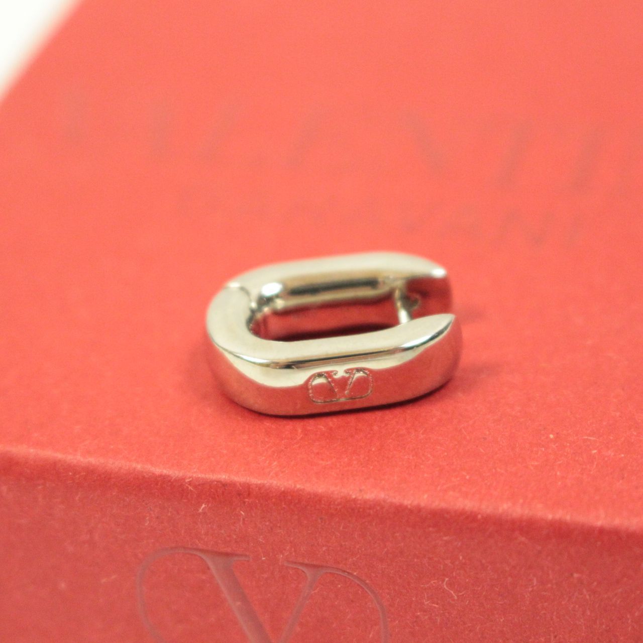 シングルピアス フープタイプ