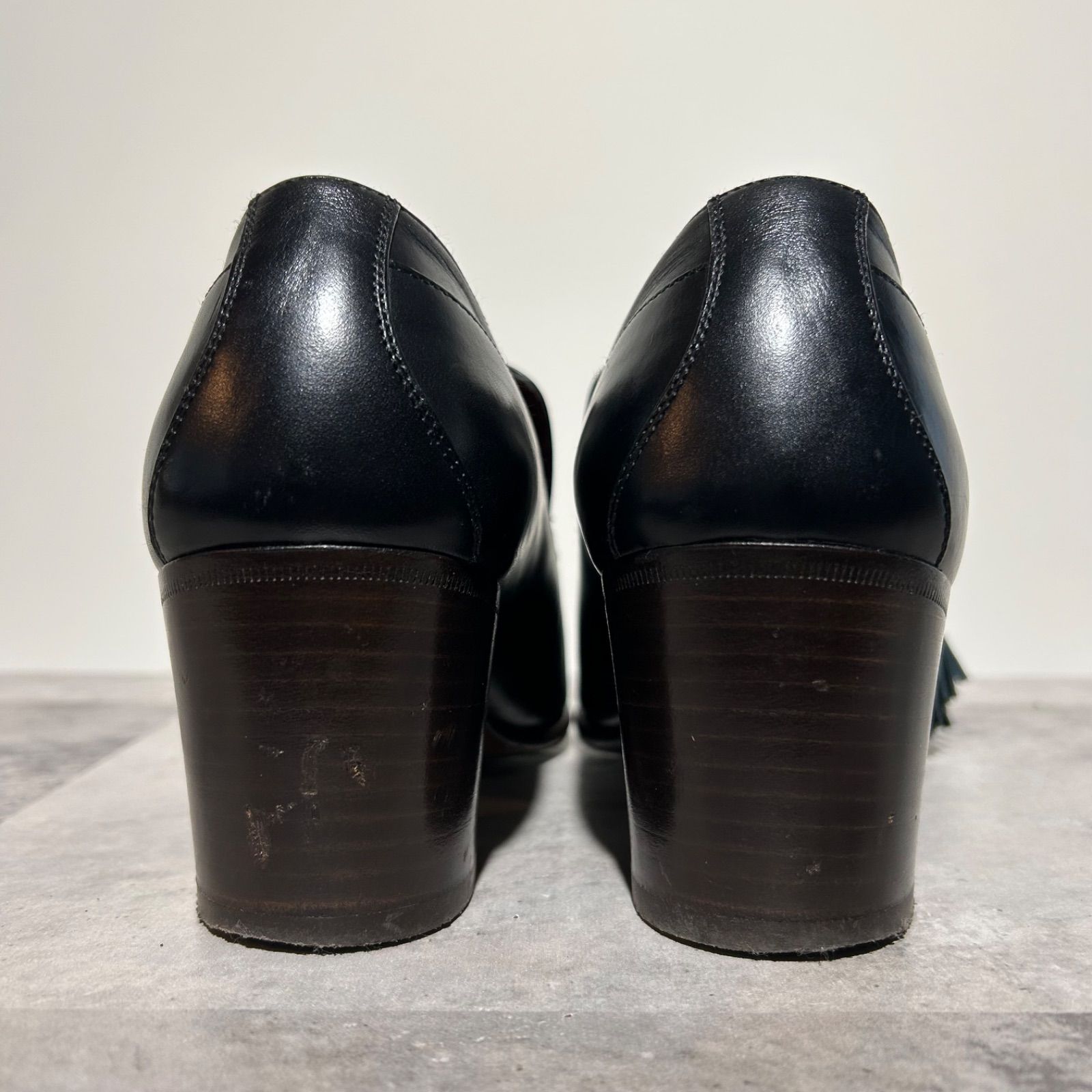 パンプス ブラック