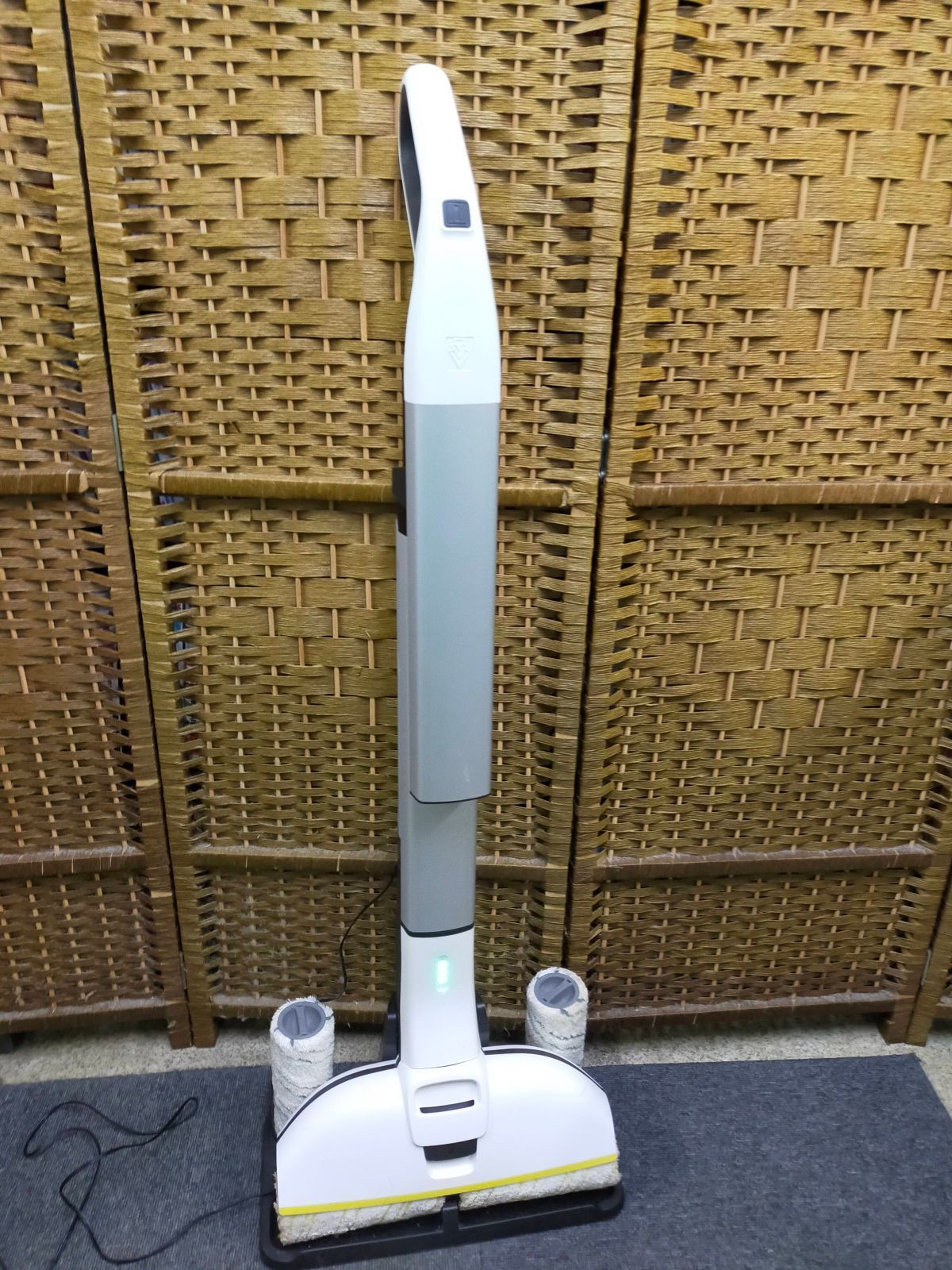 ケルヒャー Karcher フロアクリーナー FC 3d 1.055-371.0 バッテリータイプ Ffg_01A_0500_B07TS18H93_A01_yahoo0