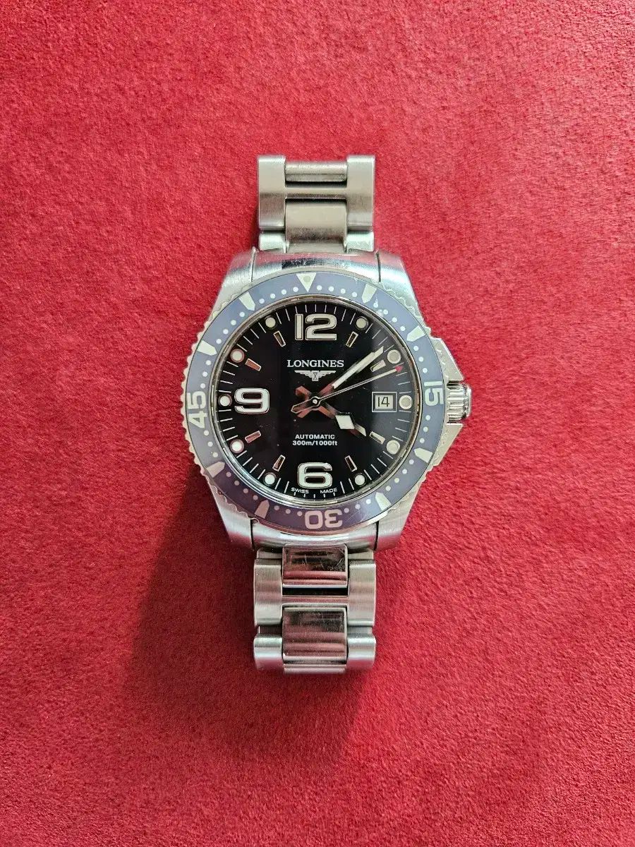 ロンジン ハイドロコンクエスト オートマチック 39 mm デニム ジーン