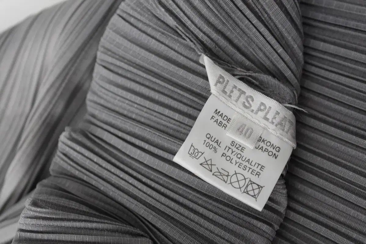 MIYAKE プリーツプリーズ