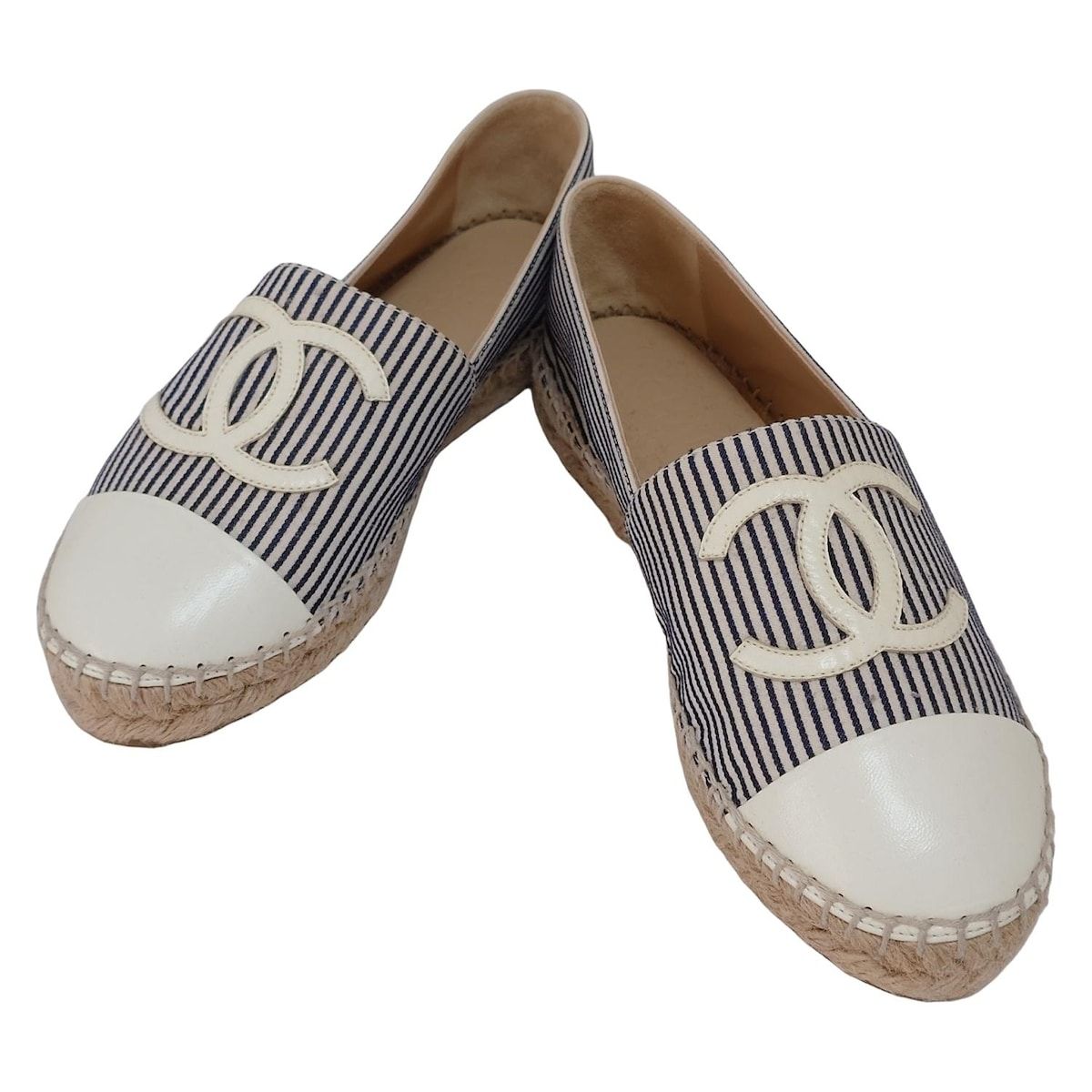 CHANEL シャネル スリッポン 36 レディース - G29762 アイボリー×ダークネイビー エスパドリーユ ストライプ ココマーク レザー