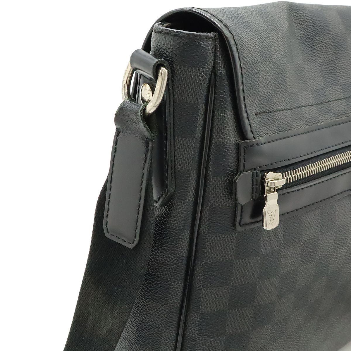 LOUIS VUITTON ルイ ヴィトン ダミエグラフィット ダニエルMM 