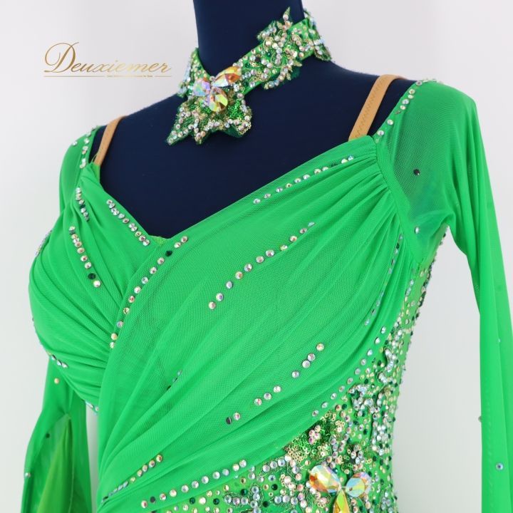 スカート フロア映え