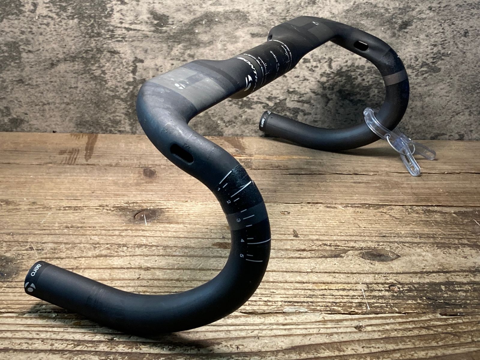 JK419 ボントレガー BONTRAGER XXX AERO カーボン ドロップハンドル Φ31.8 ブラケットC-C400mm レバー固定オーバートルクの為ジャンク