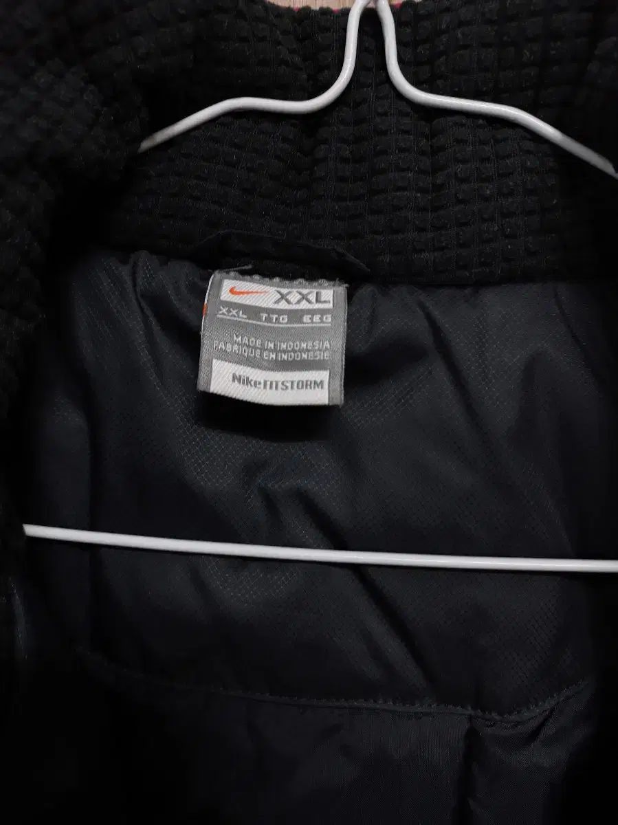 ナイキ ウィンドブレーカー ダウン フードジャケット 110 KANDAIZUMI_COM