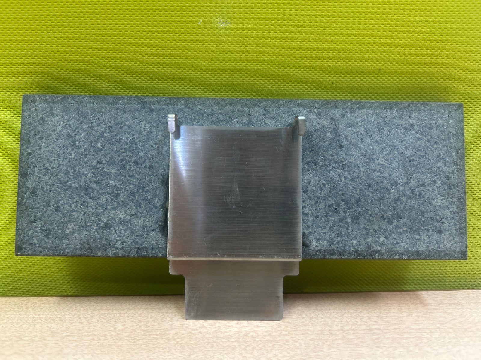 福彫 表札 FS-612 黒みかげ 松中 天然石 モデル 管理No.KN0013