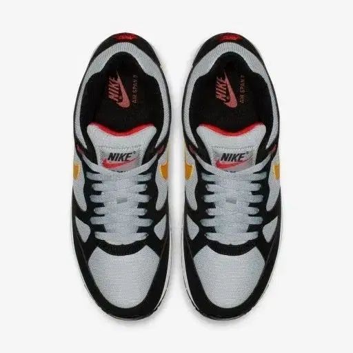 ナイキ AIR ランニングシューズ