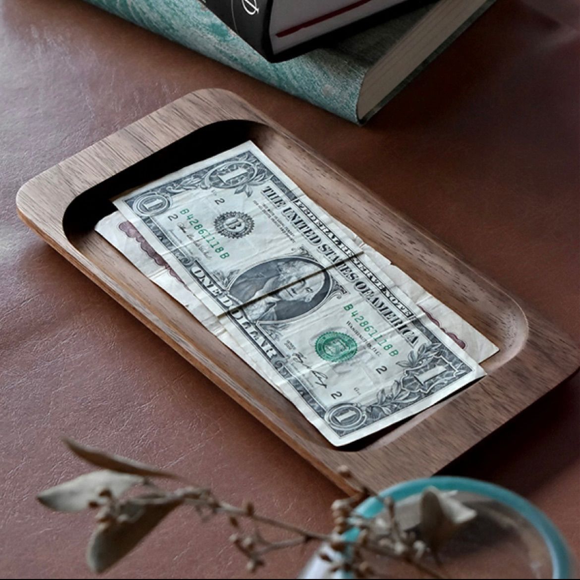 た78)ハコアHacoa 木製キャッシュトレイ・コイントレー ウォールナット CashTray/Hacoaブランド/北欧風デザイン