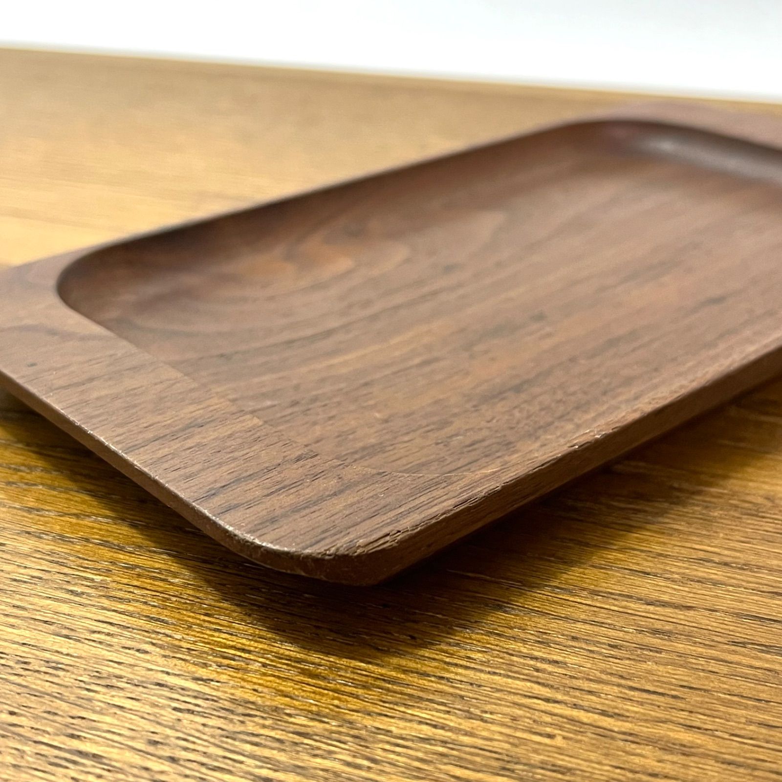 た78)ハコアHacoa 木製キャッシュトレイ・コイントレー ウォールナット CashTray/Hacoaブランド/北欧風デザイン