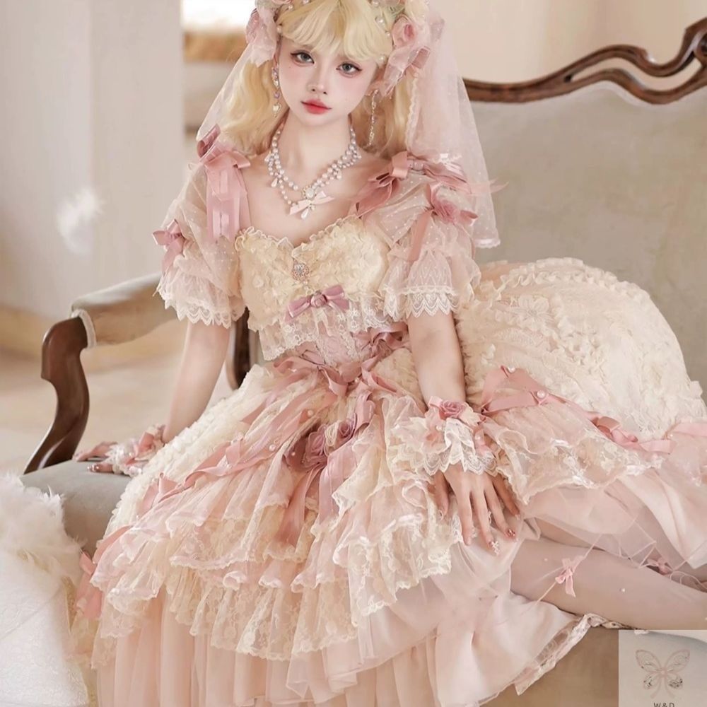 ロリータドレス 花嫁 プリンセス フォーマル パーティー エレガント 上品 レース リボン ドレス ウェディング 記念日 夢のような花嫁姿を彩る 優雅なプリンセスラインのロリータドレス