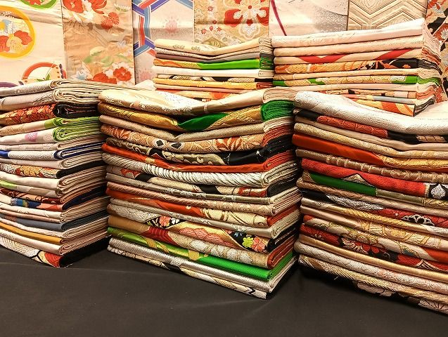 平和屋着物 袋帯 西陣 まとめて100点 鳳凰 向かい鶴 孔雀 人物 蝶 風景 花柄 宝相華 佐賀錦 金銀糸 など あり 全て正絹 mmm078