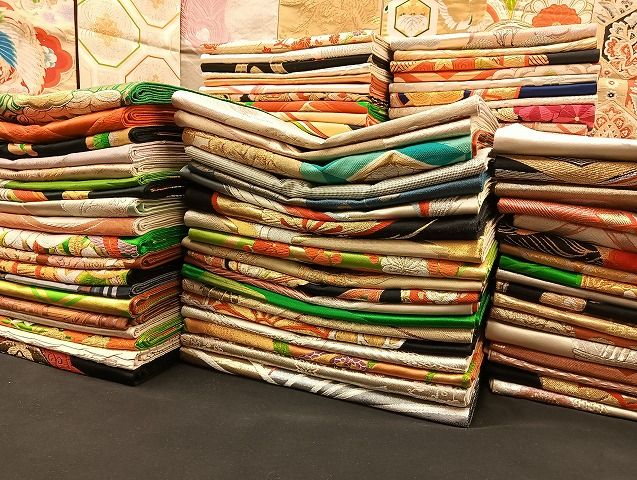 平和屋着物 袋帯 西陣 まとめて100点 鳳凰 鶴 孔雀 蝶 風景 更紗 花柄 宝相華 金銀糸 など 着用 多数 あり 全て正絹 mmm079