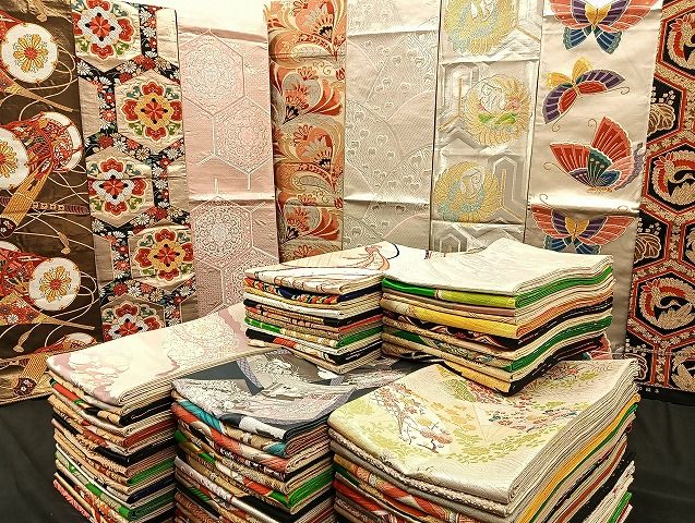 平和屋着物 袋帯 西陣 まとめて100点 鳳凰 鶴 孔雀羽 人物 蝶 更紗 花柄 宝相華 楽器 佐賀錦 金銀糸 など あり 全て正絹 mmm 082