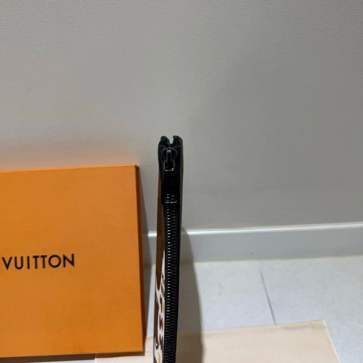 ルイヴィトン x NIGO ダミエ クラッチバッグ KARIMZIABAT_FR