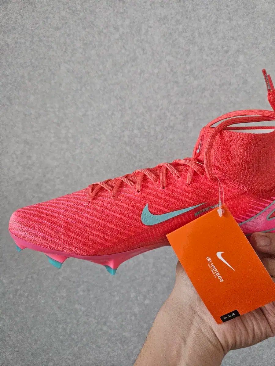 マーキュリアル