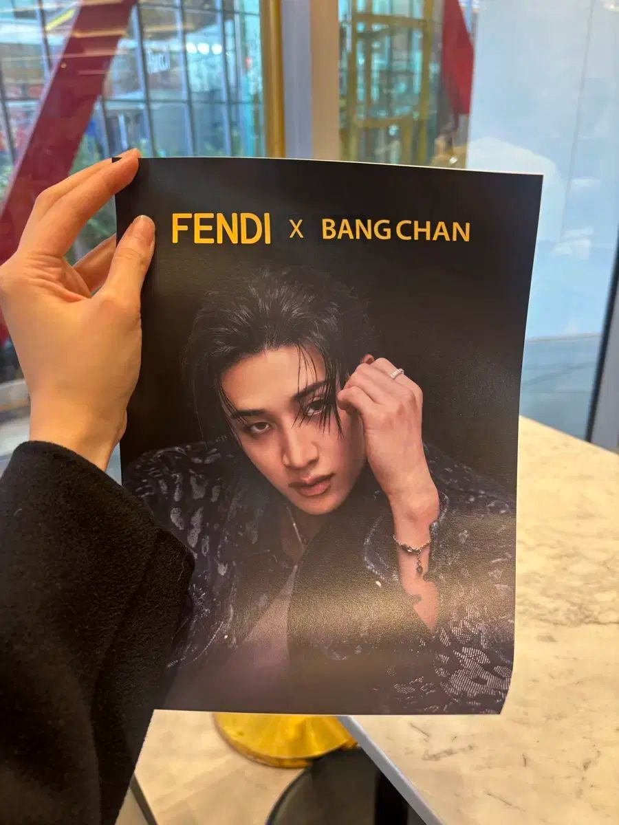 FENDI x Stray Kids ストレイキッズ スキズ SKZ バンチャン BANG CHAN ポスター