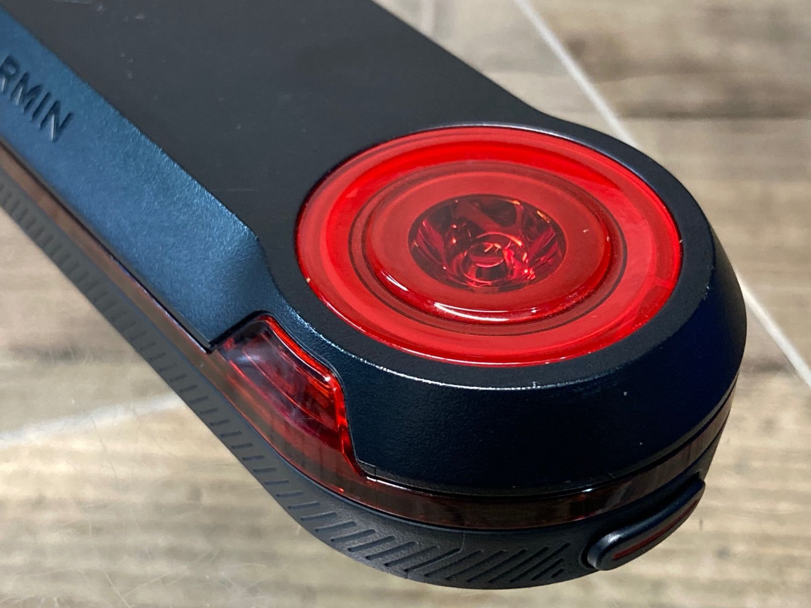 テールライト リアビューレーダー