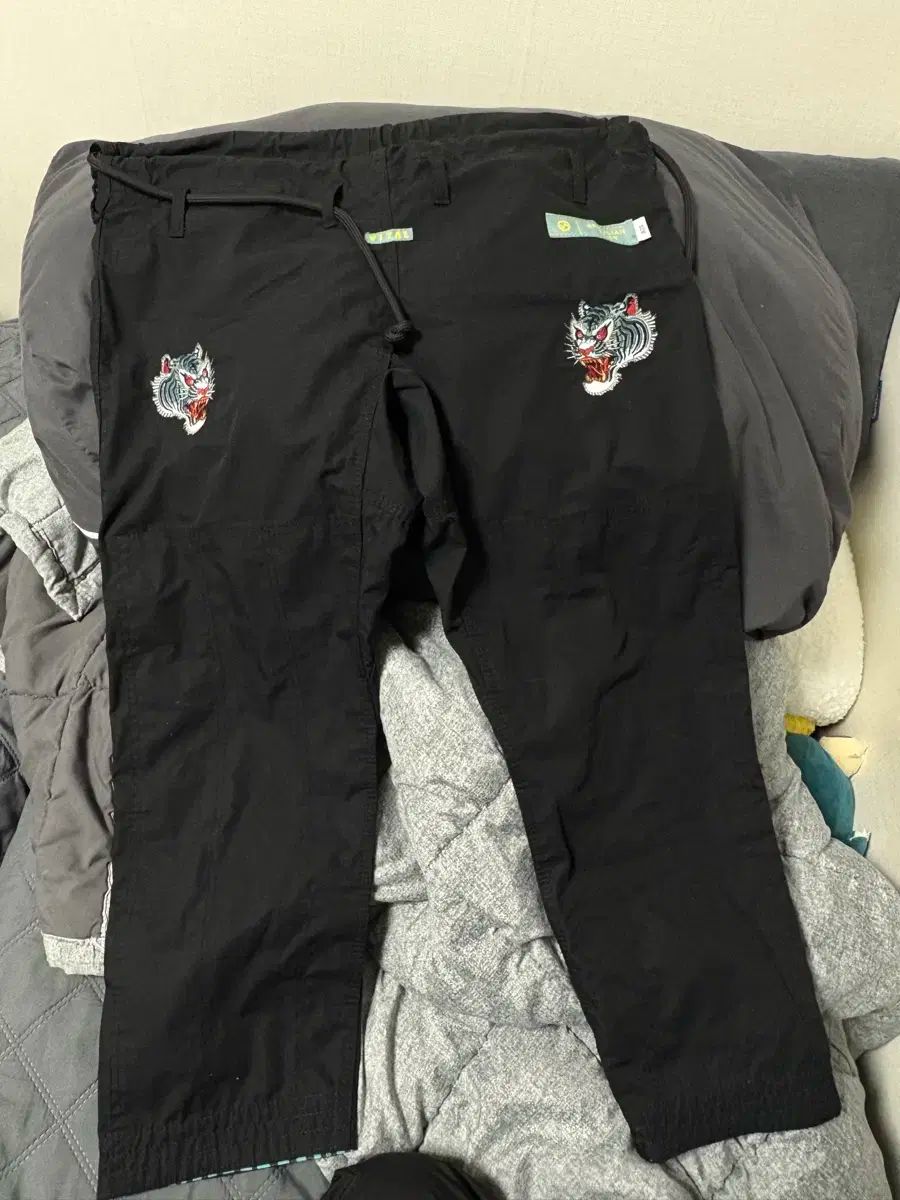 柔術 Jiu-Jitsu 柔道着 バイタル ブラジル タイガー ブラック A 2 S