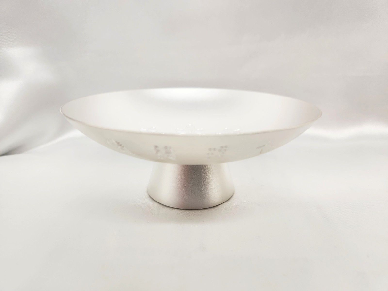 純銀 sv1000 SILVER刻印 造幣局刻印 内閣総理大臣 贈 136.1g Ｍ-1648