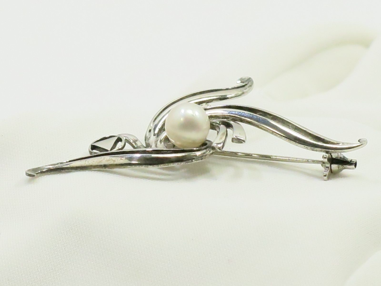 シルバー台座 1P