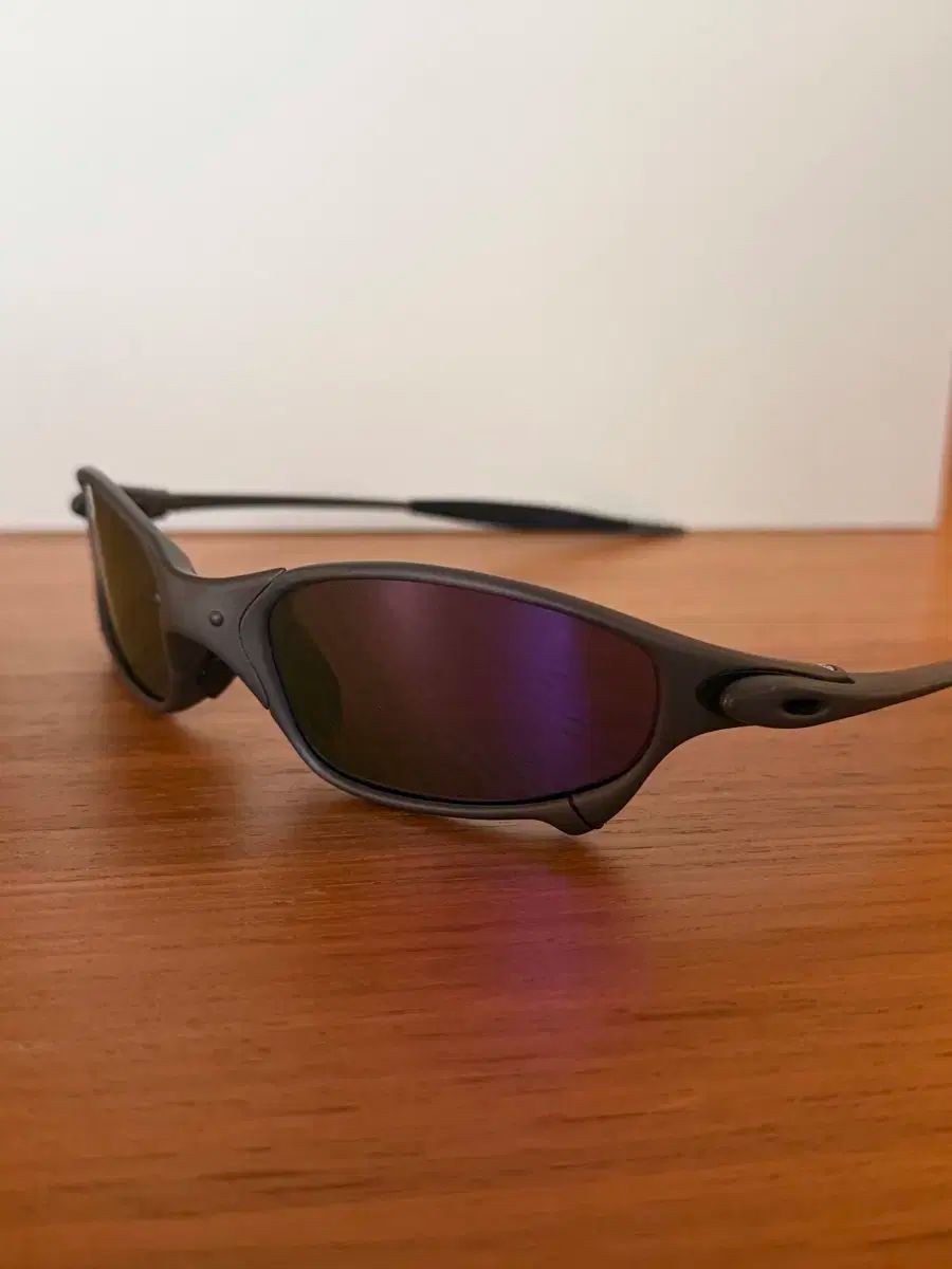 ヴィンテージ オクレ メタル サングラス ミ プレート