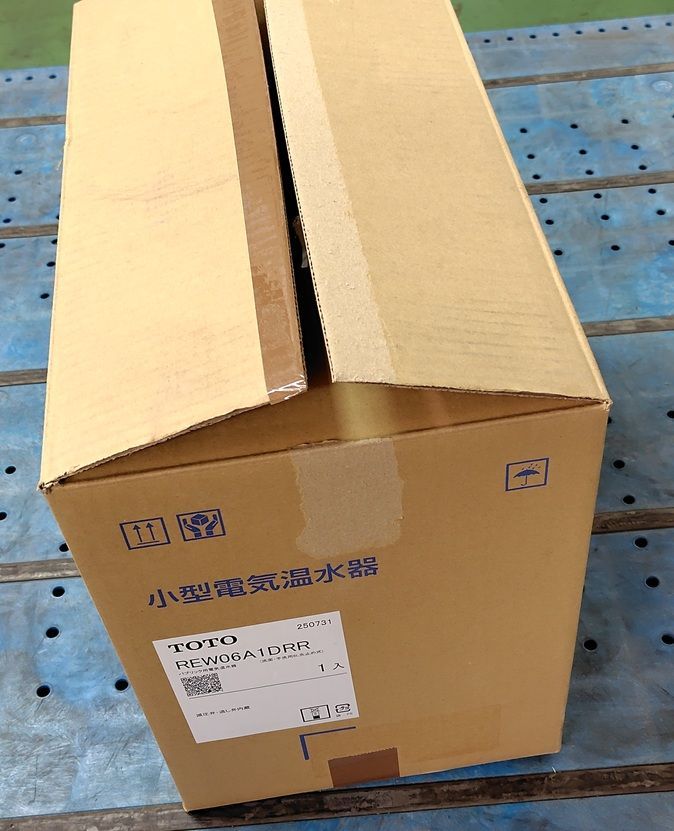 TOTO パブリック用電気温水器 6 L