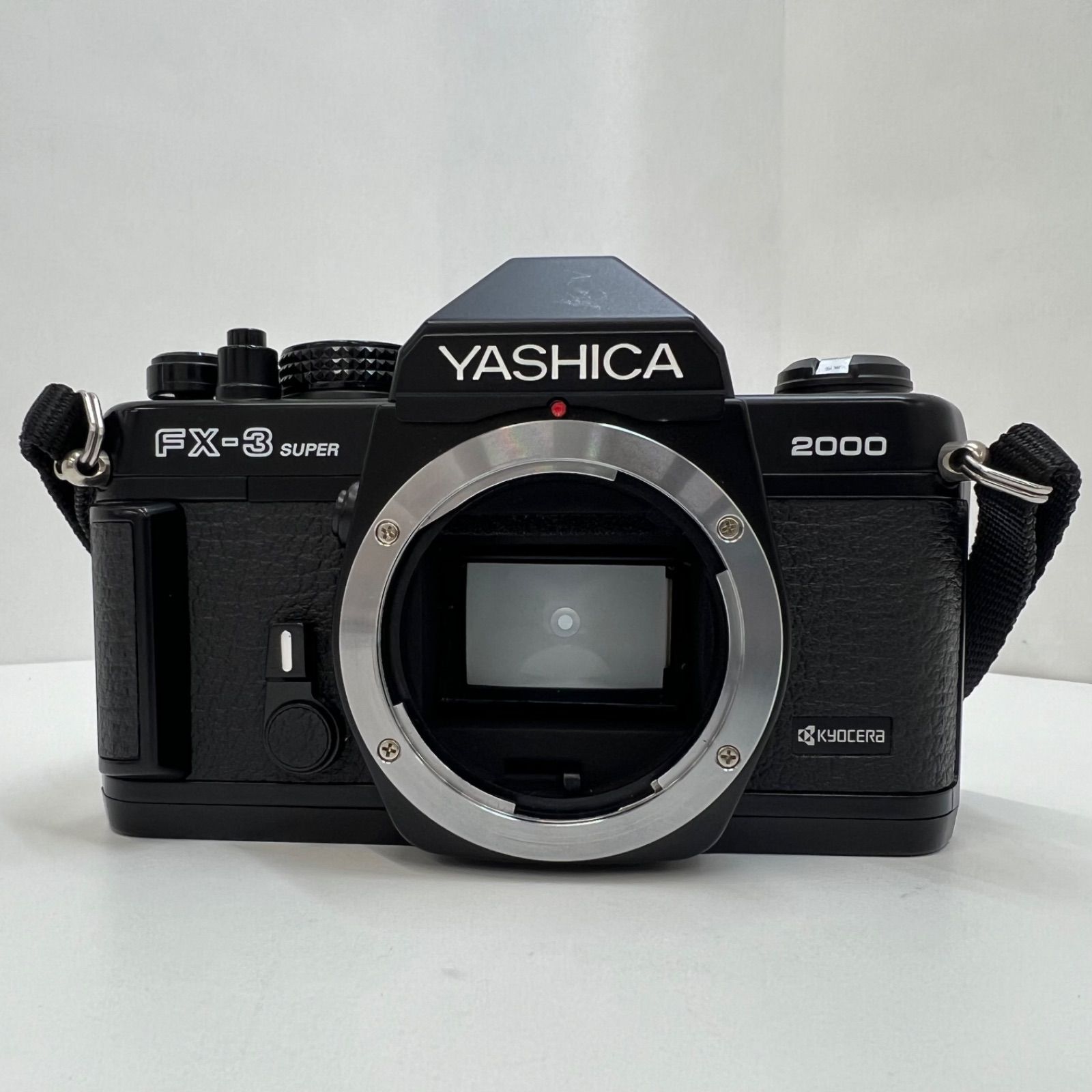 1-000060 YASHICA FX-3 SUPER 2000 ヤシカ ボディ