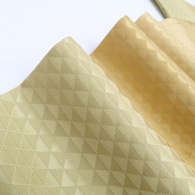 ❁tomihisa❁ 三ツ鱗 着物 正絹 仕付け糸付 青朽葉色の艶めきで洒落るミツ鱗 長襦袢 7090