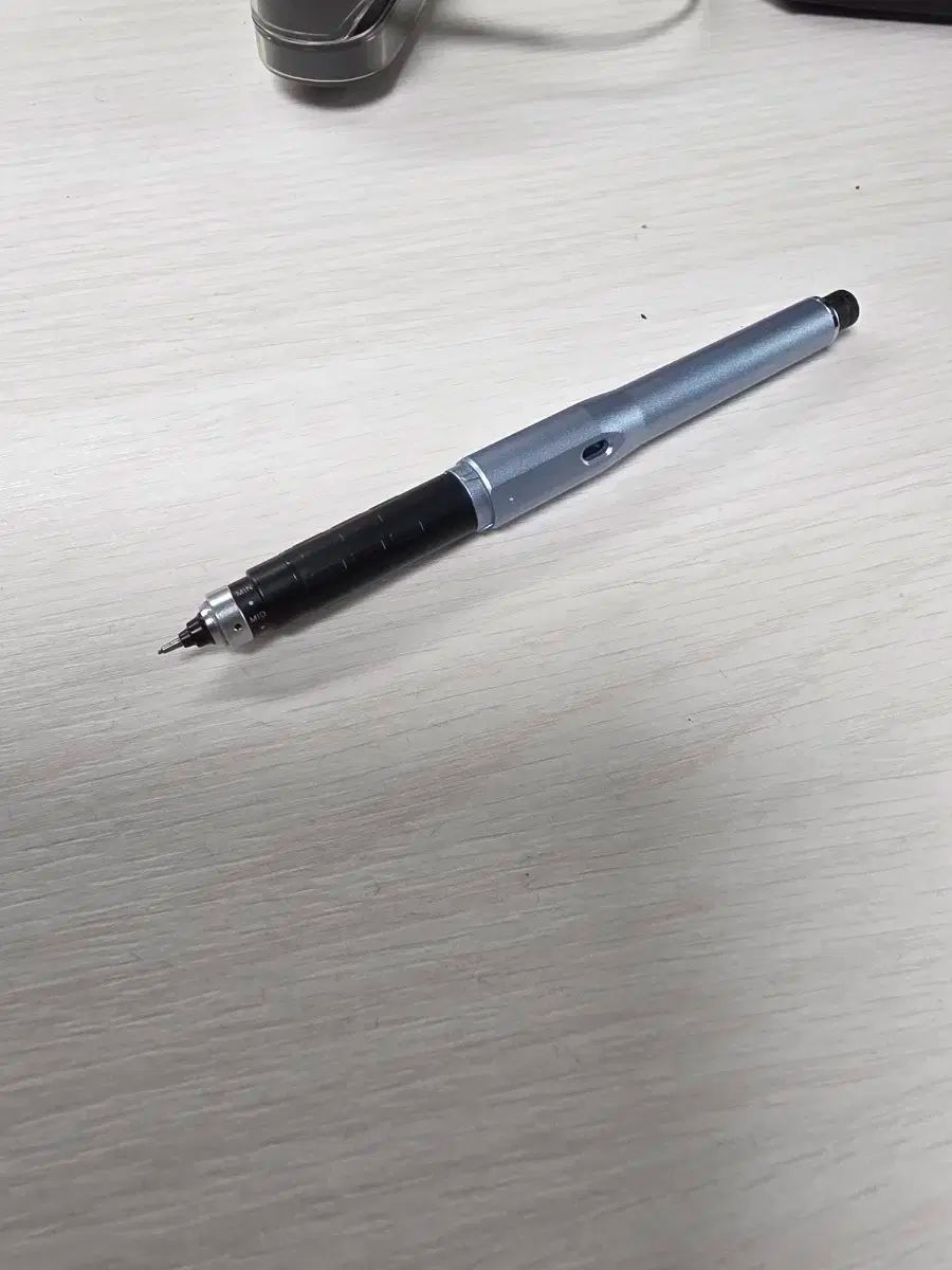 クルトガ DIVE カスケード ブルー