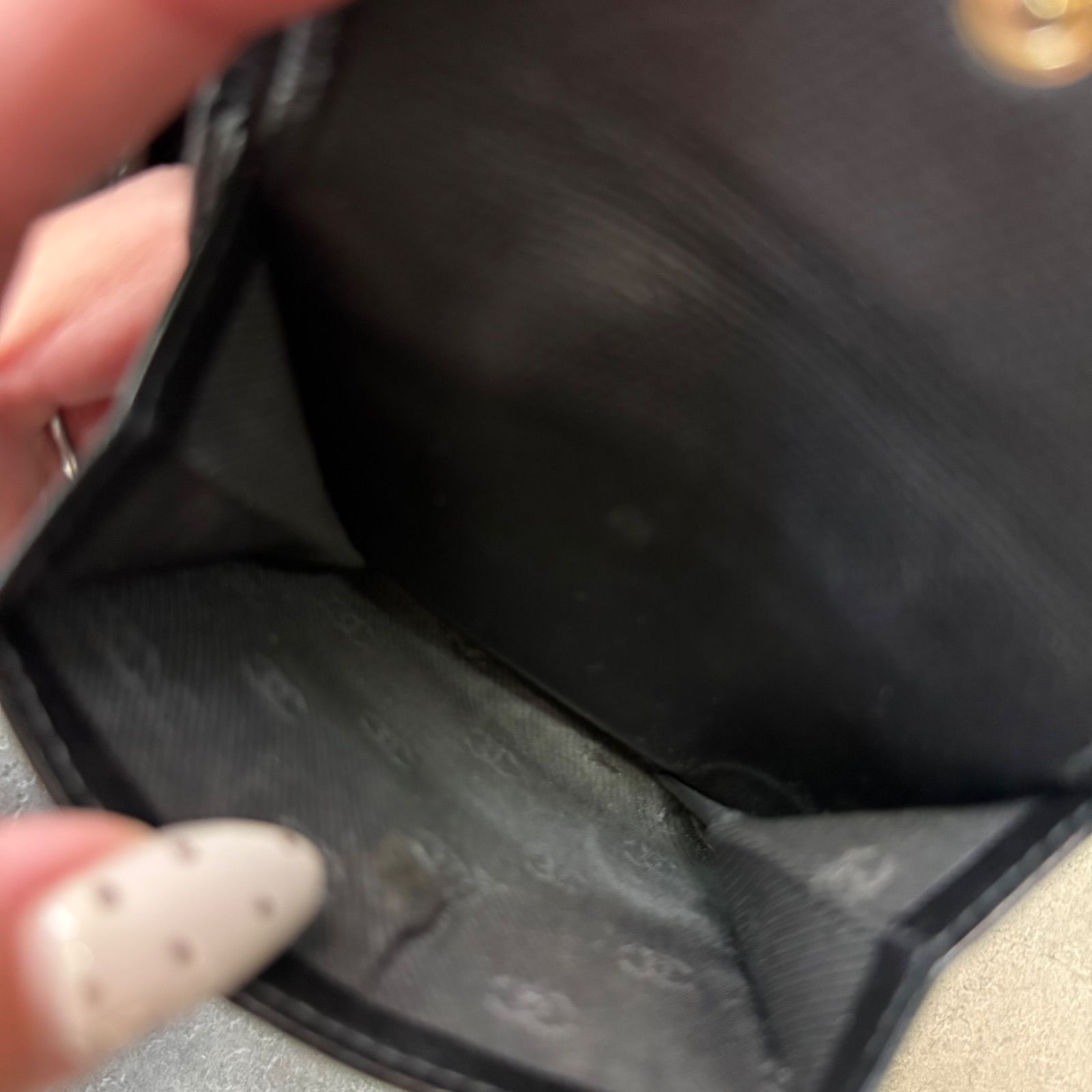  CHANEL シャネル ココボタン 二つ折り財布 レザー ブラック コンパクトウォレット メンズ 2つ折り財布 二つ折り財布 折り財布