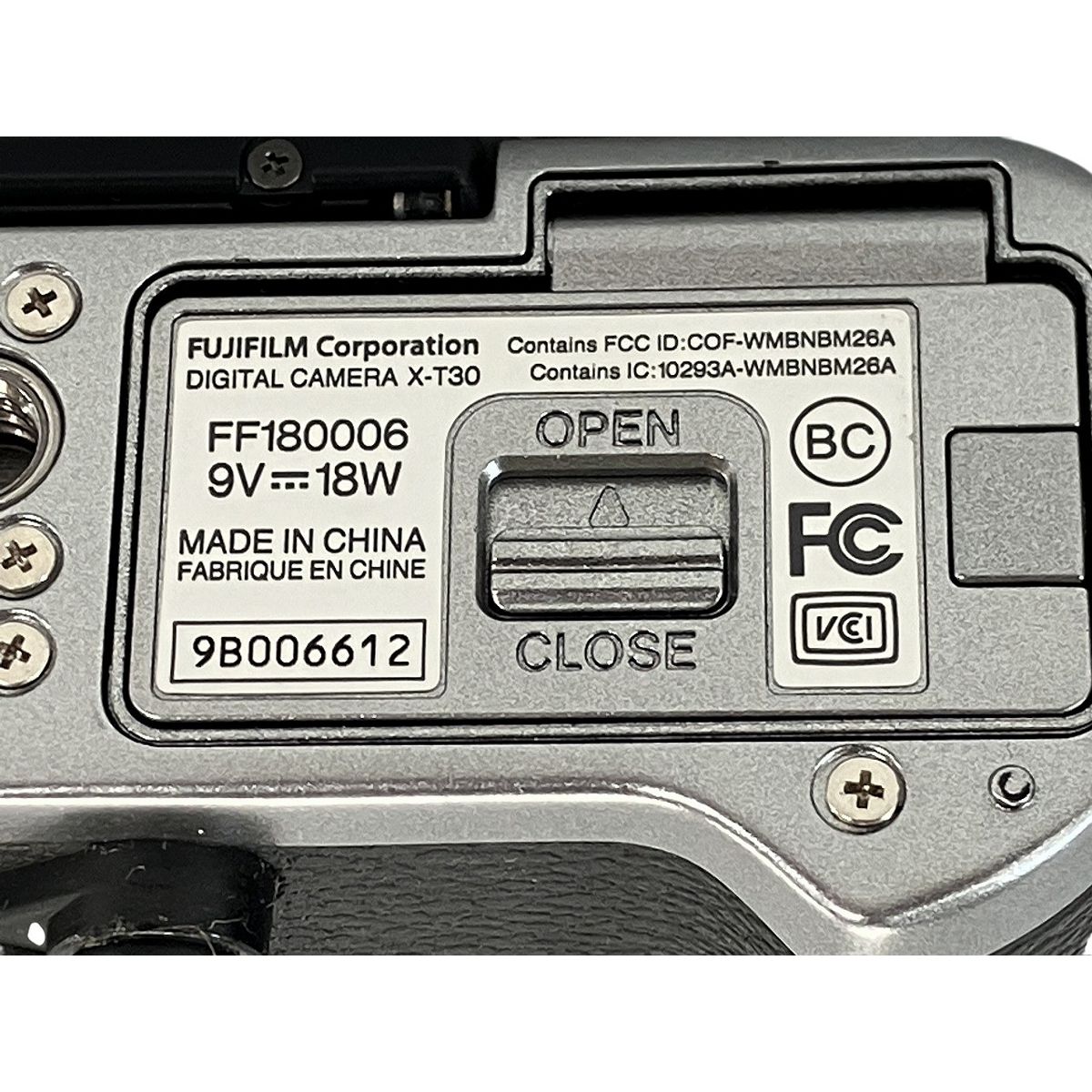  X T 30 シルバー ボディ 富士フィルム エックスティー カメラ ミラーレス ミラーレス一眼 デジタルカメラ