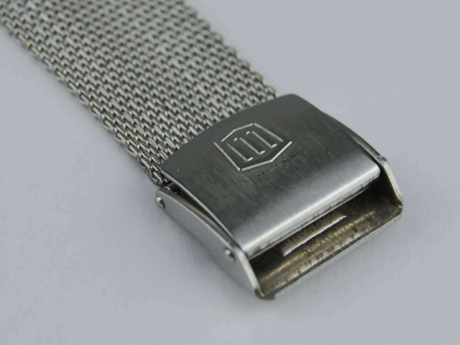 ニューアメリカン