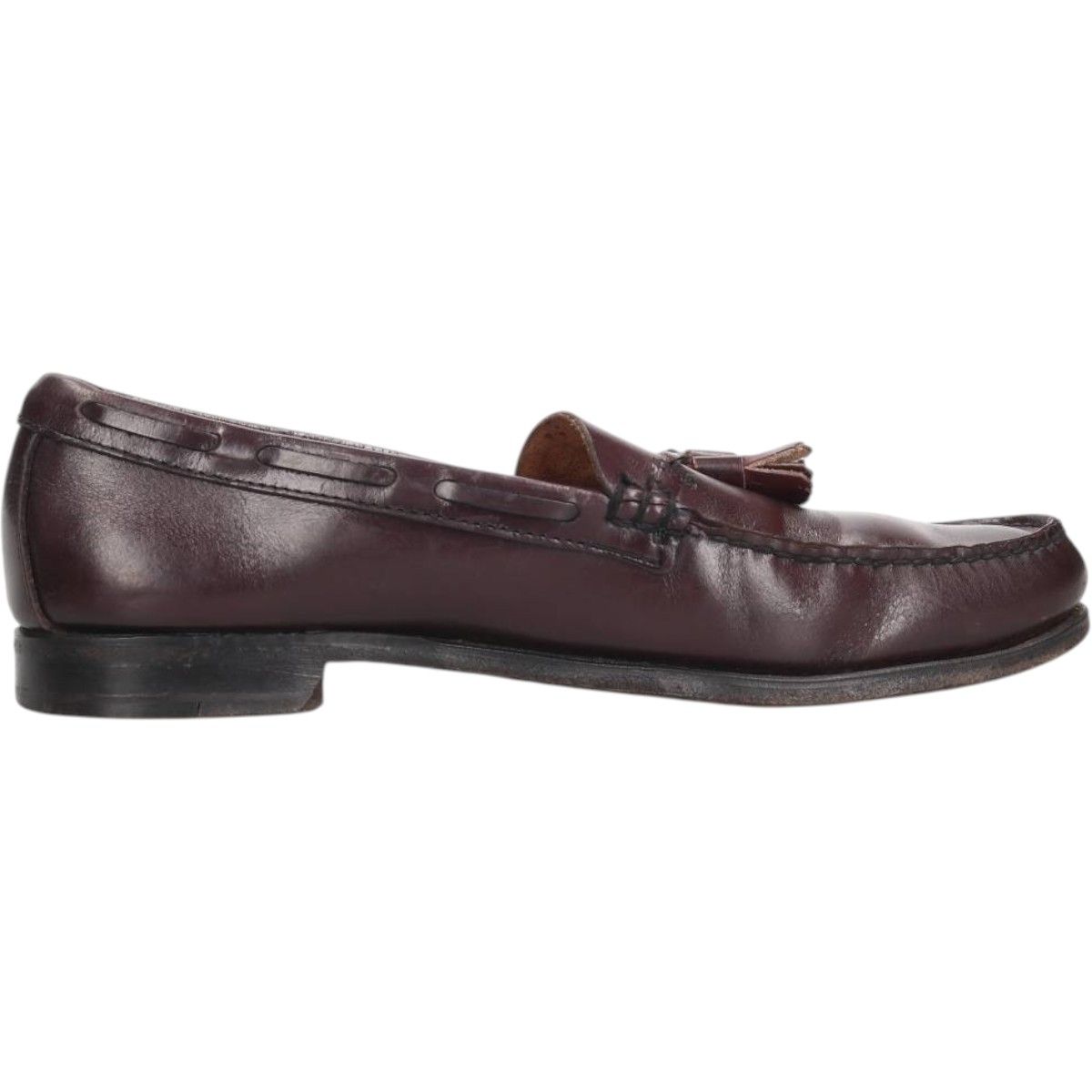 タッセルローファー