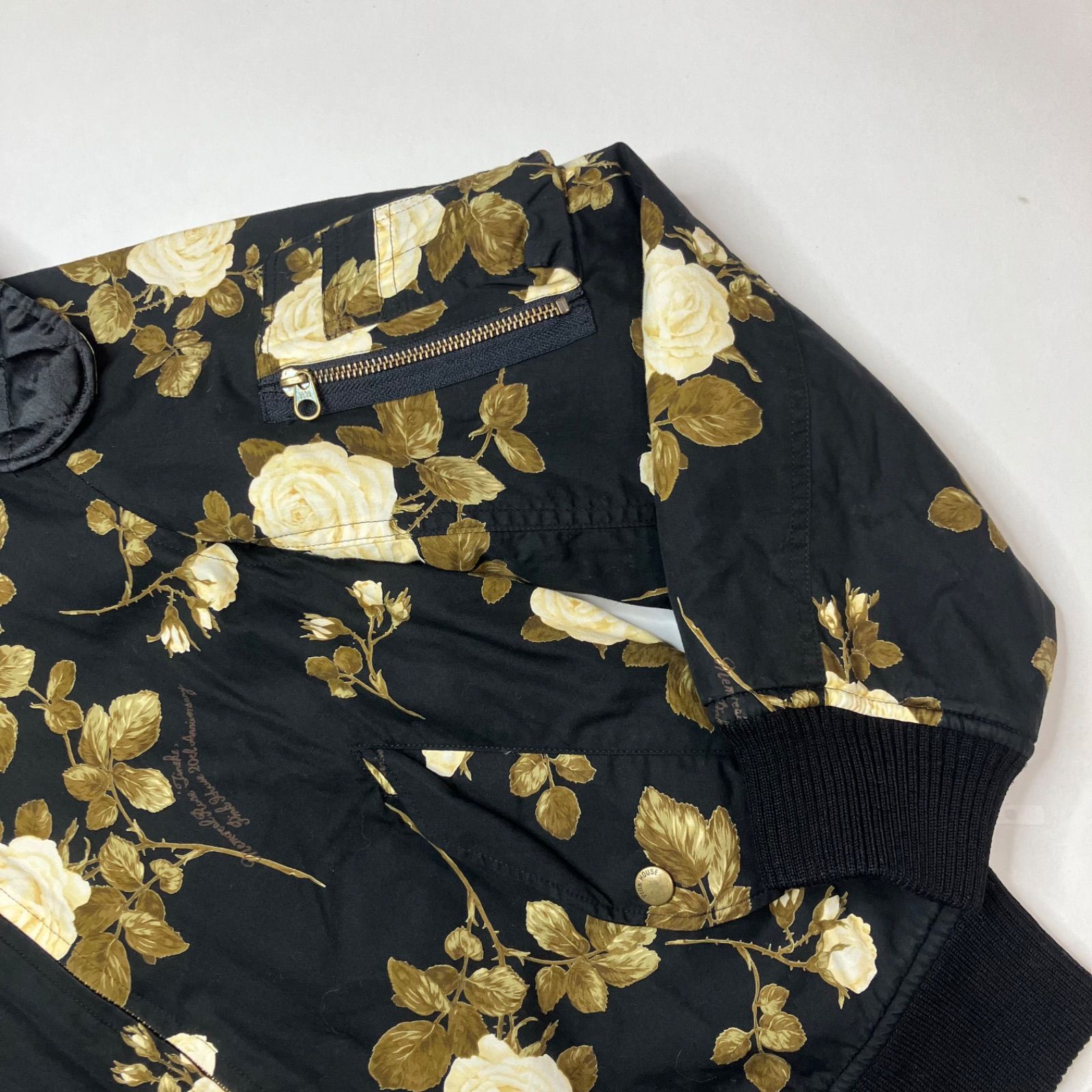 黒 ホワイトローズ柄